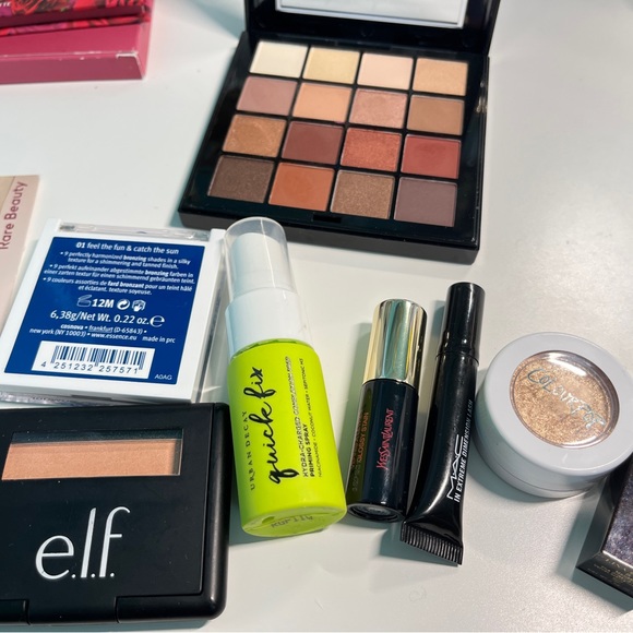 Makeup bundle set - Picture 7 of 7